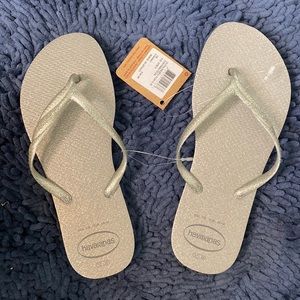 Haviana Flip Flop! Ice Gray size 7/8. NWT